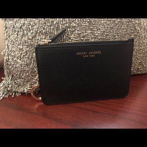 Henri Bendel key card case